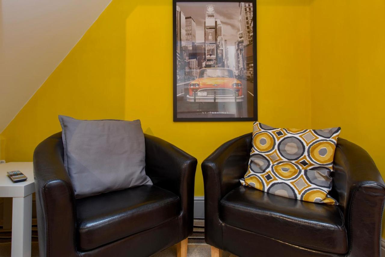 8 Samuel Street Apartment Crewe Luaran gambar